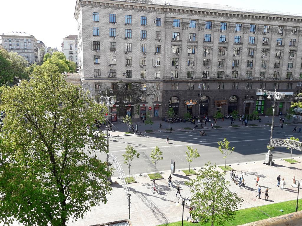 Vip Apartment. Kreshatik, Maidan Nezavisimosti. Daire Kiev